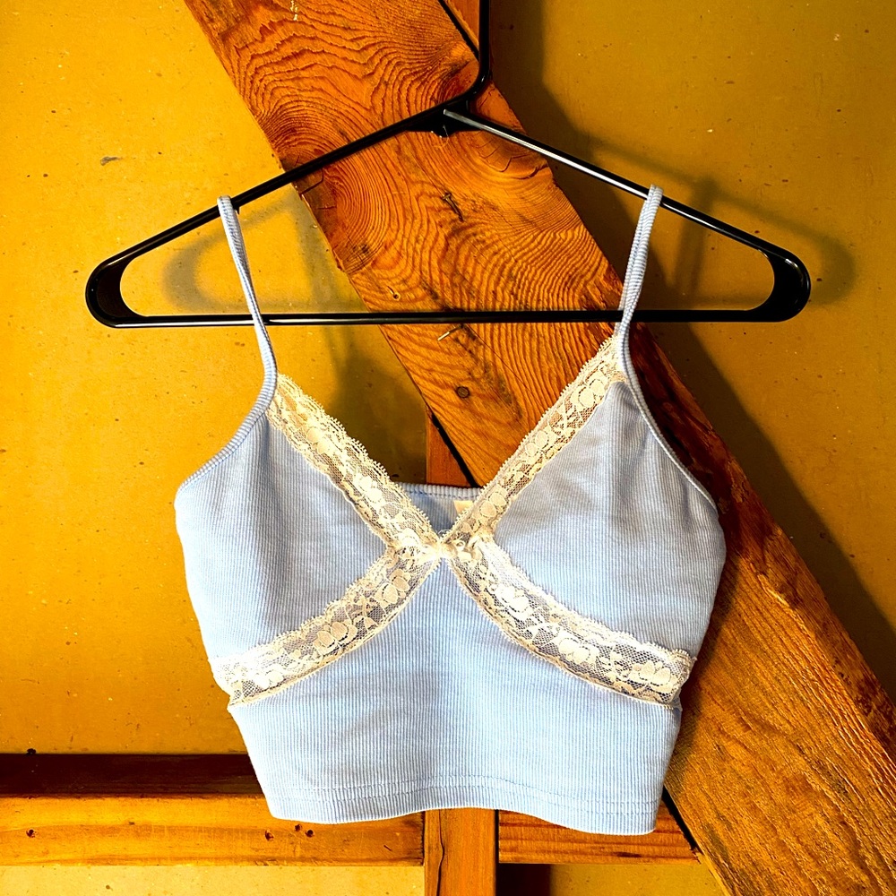 Cute floral blue tank top. Easy to match with :)